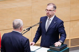 R. Kaunas sako, kad teismas šiuo metu sprendžia dėl galimybės nutraukti sutartį su „Eksplosita“