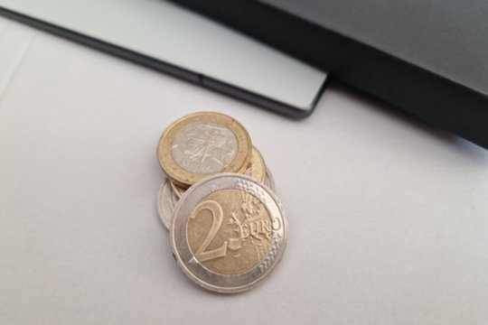 Baudos išieškojimas gyventojams kainuos mažiau