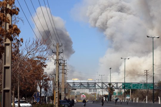 „Lietuva tiesiogiai“: karo Irane poveikis poveikis pasaulio rinkoms ir pasekmės Lietuvoje