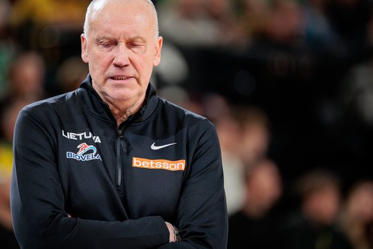 Kritikos sulaukęs R. Kurtinaitis po ilgos pertraukos ištarė savo garsią frazę