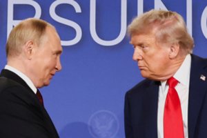 Įvyko V. Putino ir D. Trumpo pokalbis: atskleidė, apie ką kalbėjosi