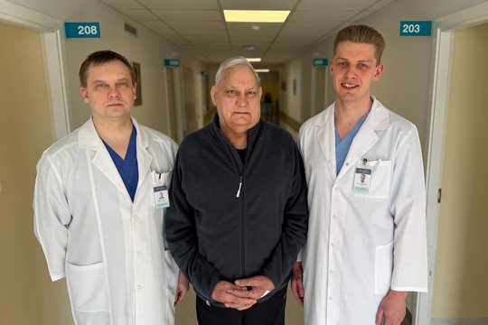 Klaipėdoje – gyvybę išgelbėjęs sudėtingas hibridinis aortos aneurizmos gydymas