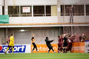 „Džiugas“ fantastiškais įvarčiais palaužė „Riterius“