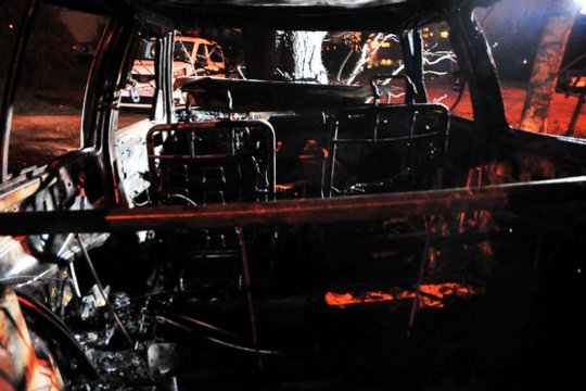 Alytuje sudegė trys lengvieji automobiliai