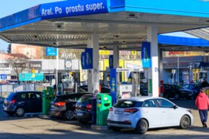 Lenkijos pasienyje – ištuštintos degalų atsargos: vietos valdžia siūlo riboti prekybą