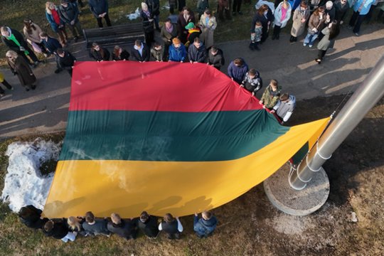 Ukmergėje – aukščiausiai Lietuvoje plevėsuojanti trispalvė!