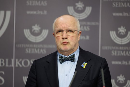 ELTA glaustai: žlugo opozicijos iniciatyva atleisti J. Oleką, į Seimą sugrįžo konservatorė A. Jakavonytė