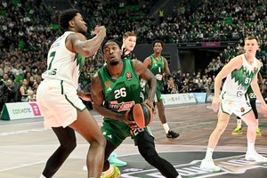 Keturių pralaimėjimų duobėje buvęs „Panathinaikos“ iš jos išsiropštė per „Žalgirio“ galvas