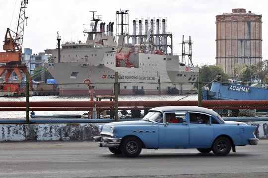 Netikėtas žingsnis: Kuba paleidžia daugiau kaip 50 kalinių