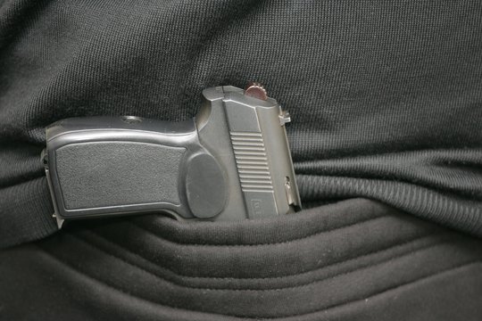 Biržuose rastas neteisėtai laikytas savadarbis pistoletas