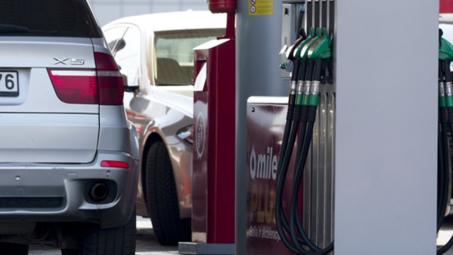 Dabartinių degalų kainų nelaiko problema: įvardijo, kas būtų katastrofiška pasekmė