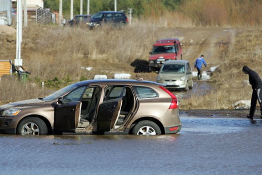 Nors potvyniui ruošėsi, nuostolių išvengti nepavyko: rūsius apsėmė per pusvalandį