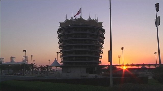 Įtampa Artimuosiuose Rytuose kirto „Formulės 1“ sezonui: FIA atšaukė lenktynes Bahreine ir Saudo Arabijoje