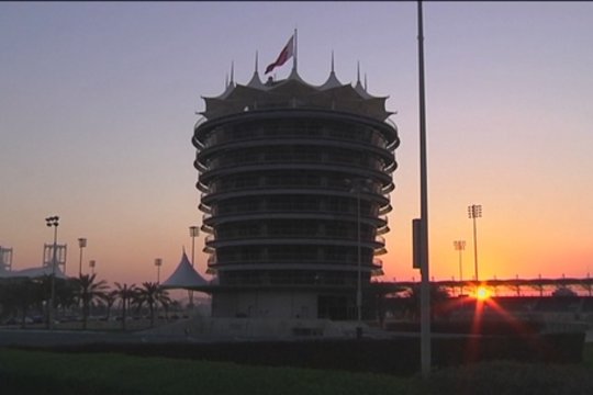 Įtampa Artimuosiuose Rytuose kirto „Formulės 1“ sezonui: FIA atšaukė lenktynes Bahreine ir Saudo Arabijoje