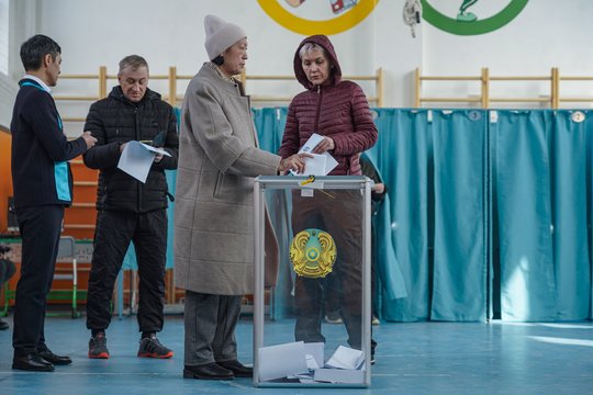 Kazachstanas patvirtino naują konstituciją