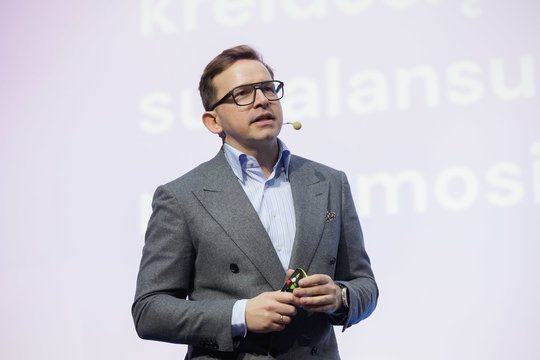 Ramina dėl spartaus DI plitimo įvairiose srityse: „Šiandien jis yra neįgalus“