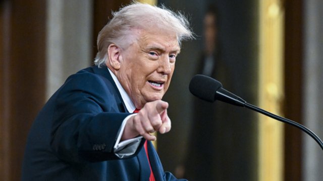 D. Trumpas toliau kartoja, kad Kuba yra ant žlugimo slenksčio: užsiminė apie garbę perimant šalį