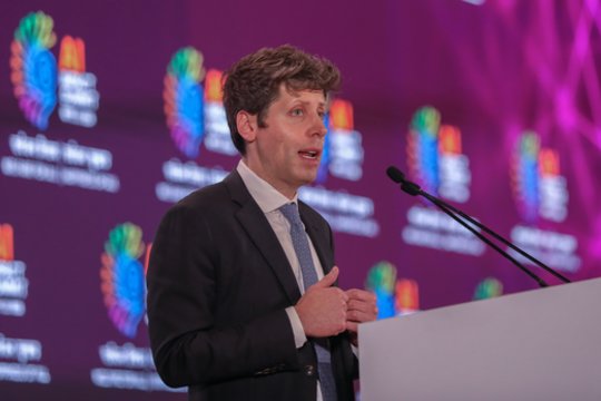 „ChatGPT“ kūrėjas: ateityje mokėsite ir už tai