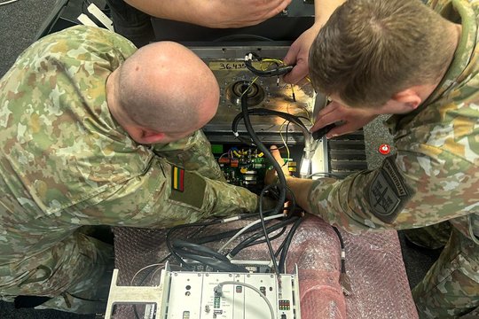 Vokietijoje parengti pirmieji Lietuvos kariuomenės robotų mechanikai