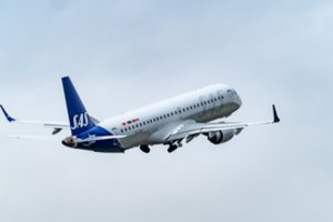 Dėl karo Artimuosiuose Rytuose – oro linijų sprendimas: atšaukė daugybę skrydžių