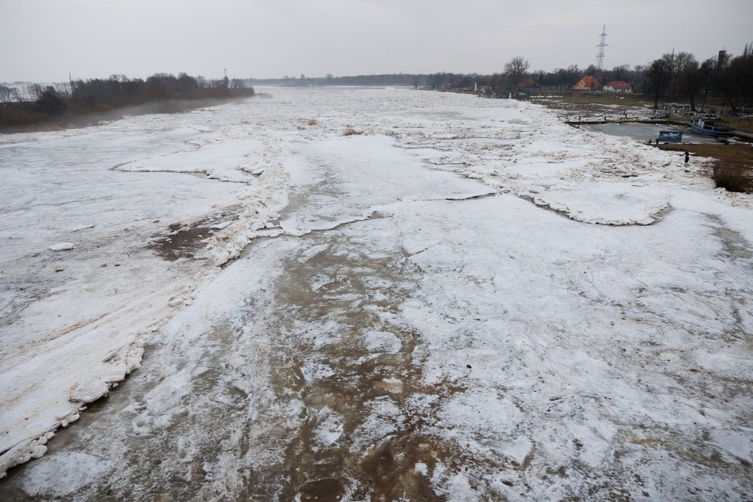 NKVC: po ekspertų vertinimo sprogdinti ledo Šilutėje šiuo metu neplanuojama
