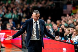 Š. Jasikevičius po nesėkmės kalė save prie kryžiaus: „Fenerbahce“ treneris labai prastai atliko savo darbą“