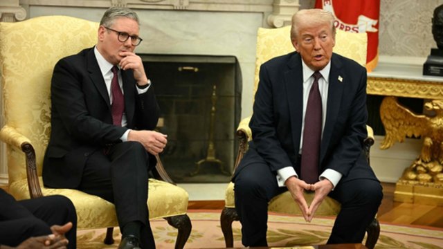 Ragina D. Trumpą susitikti su K. Starmeriu: prakalbo apie blogą nuojautą dėl Artimųjų Rytų