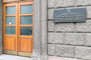 Muitinės vadovo atranka nepraėjo be pažeidimų: skelbs naują konkursą