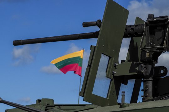 Vyriausybė pritarė Tauragės poligono plėtrai Jurbarko rajone