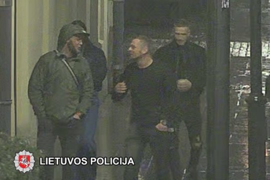 Sostinės policija ieško prie baro vyrą sumušusios kompanijos