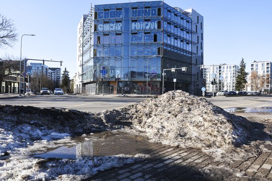 Dėl Maskvos namų – naujas planas: siūlomas dar vienas būdas išspręsti užsitęsusią situaciją