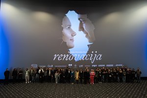 „Kino pavasaryje“ įvyko G. Urbonaitės romantinės dramos „Renovacija“ nacionalinė premjera