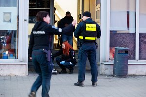 Po bandymo įsilaužti į „Artea“ banką – naujausios žinios apie įvykį ir nukentėjusį darbuotoją