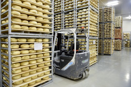 Karas Artimuosiuose Rytuose trikdo lietuviškų pieno produktų eksportą