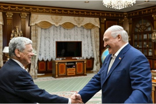 J. Coale'as susitikime įspėjo Lietuvą – jūs prarandate pinigus: „Amerikiečiai tą supranta, o G. Nausėda ne“