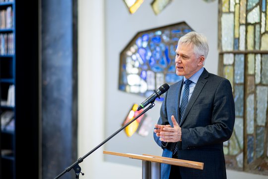 Kalbos inspekcijos pirmininkas įsivėlė į nemalonumus: organizacijos rengia kreipimąsi į valdžios atstovus