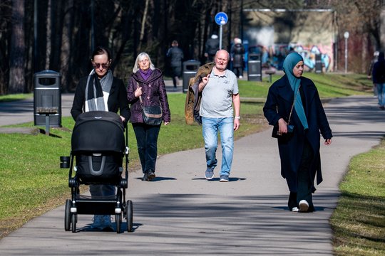 Savaitgalį – sinoptikų perspėjimas dėl temperatūrų kontrasto: kitą savaitę laukia pokyčiai