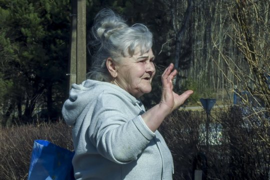 Bjauresnis nei tvarte dvokas: vimdančios smarvės gyventojai nebepakelia – išėjus į lauką darosi bloga