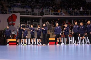 Po skaudaus smūgio Serbijoje – Lietuvos rankininkų pažadas: Namuose kovosime ne tik dėl garbės