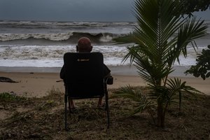 Stiprus žemės drebėjimas supurtė Italijos salas: užfiksuoti ir pakartotiniai smūgiai