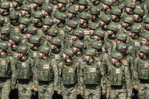 Rusija netikėtai pradėjo masinį puolimą septyniomis kryptimis Ukrainoje