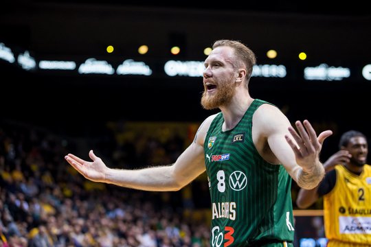 „Žalgiris“ smogė ne juokais: Kaune – pergalė nepadoriu skirtumu