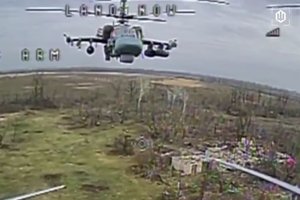 Ne improvizacija, o pusantro mėnesio medžioklė: atskleistos rusų „Ka-52“ numušimo dronu detalės