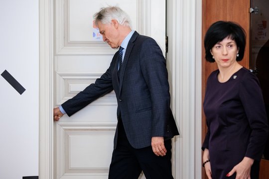 Po skandalą sukėlusių A. Valotkos pasisakymų – V. Aleknavičienės pažadas