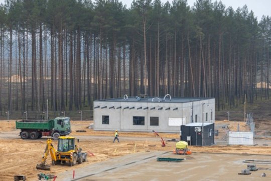 Lenkijai priešinantis poligonui – kokių veiksmų gali imtis Lietuva: valdantieji gali sau pakišti koją