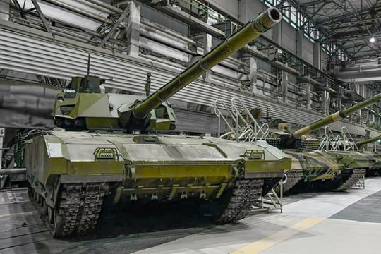 Geriausieji Rusijos tankai vis rečiau pasirodo fronte – ir štai kodėl