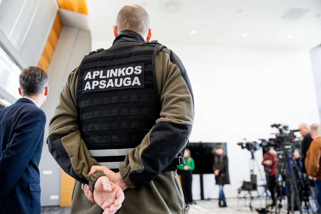 Aplinkosaugininkai skelbia apie reidus: tikrins prekybą laukiniais gyvūnais