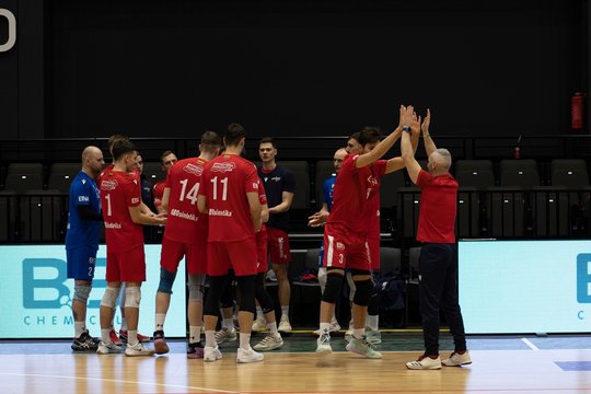 „Amber Volley“ žengė į Latvijos-Lietuvos lygos finalą, „Ultra“ kelią įpusėjo