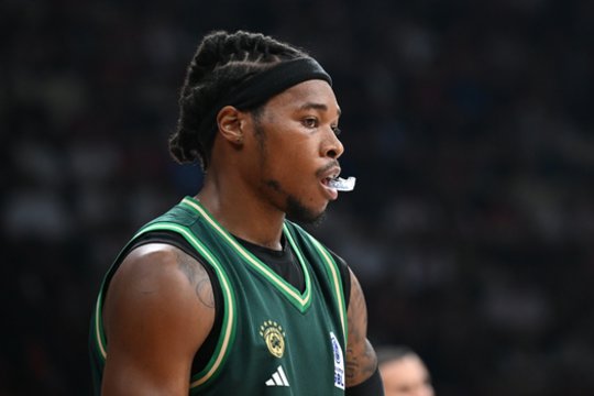 Po viešos kritikos – greitas sprendimas: „Panathinaikos“ atleido aukštaūgį