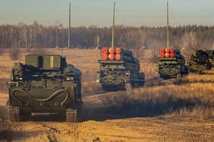 Ypač sėkmingas smūgis: sunaikintos dvi rusų karo mašinos, taip pat nukentėjo karinė retenybė